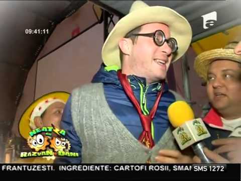 "Dezgustatorii" au aprins luminile de sărbători din Capitală!