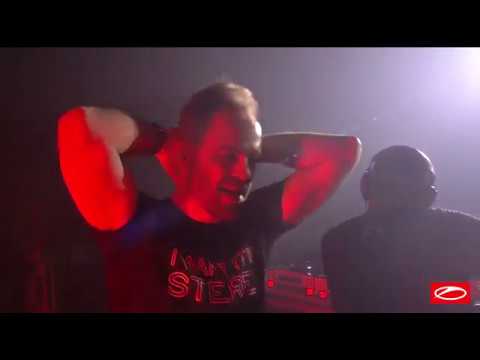 Armin van Buuren ft. David Hodges-Waking Up With You (ReOrder Remix)(ARMADA) SKYPATROL@ ASOT 950/NL