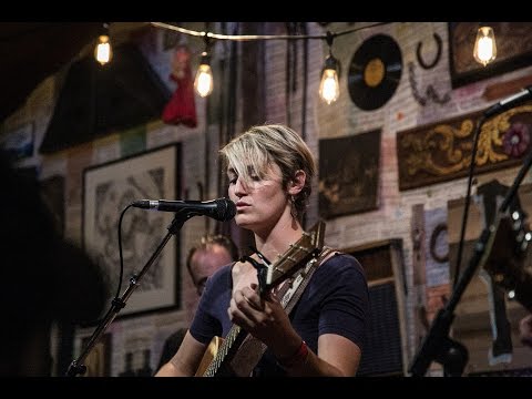 Lucky Barn (S02E01) - Joan Shelley - Subtle Love @Pickathon