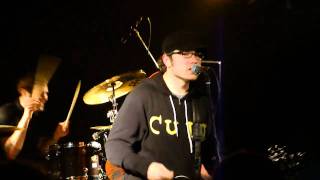 Hawthorne Heights- Where I Can Stab Myself In The Ears live