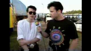 The Sisters of Mercy at the Reading Festival on 120 Minutes (1991)