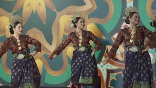 Download lagu Tari Tualang Tiga - by Artistari Gentari | Let's Embrace - Celebrating Harmony mp3 Download lagu Tari Tualang Tiga - by Artistari Gentari | Let's Embrace - Celebrating Harmony mp3