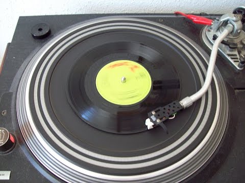 Steeleye Span-All Around My Hat No.5  3rd Week November 1975 UK