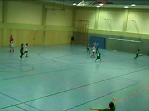 Spvgg.Ffm-Oberrad Tim Schell  D-Jugend Hallentunier 2010  .mpg