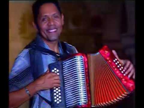 COMO OLVIDARTE  - JUNIOR SANTIAGO (Video Oficial)