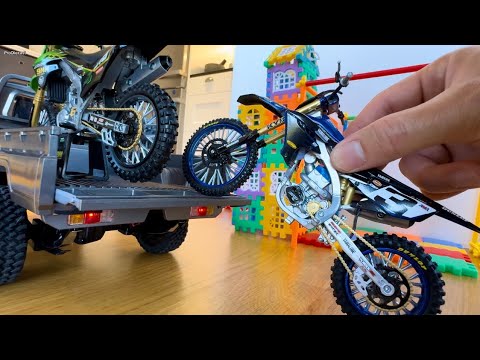 RC Toyota Land Cruiser delivery Off road Motor-cross, toys