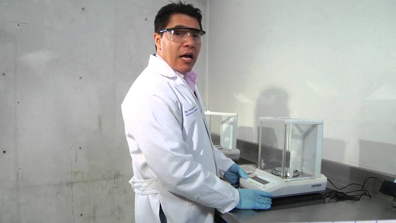 Video Tutorial Operación de la Balanza Analítica