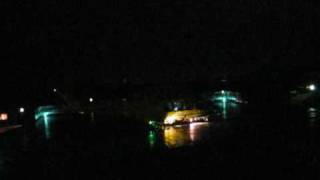 preview picture of video 'AW139 Night flight - Approaching and Landing + Take Off (HEMS)'