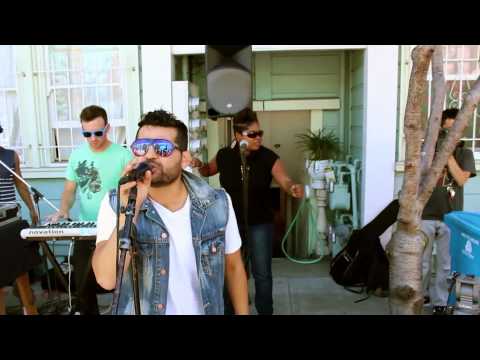 Get Down Tonight - Rojai & E. Live