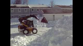 preview picture of video 'CT Snowbound: BobCat Clean Up'