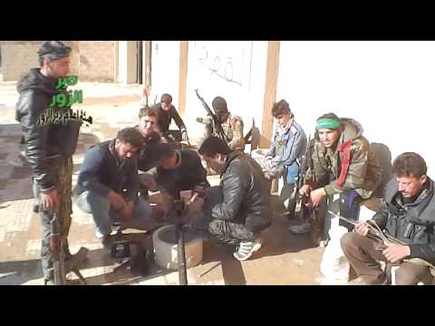 تجمع ألوية تحرير دير الزور يستعدون للتوجه الى لواء الصواريخ 113 في ريف دير الزور