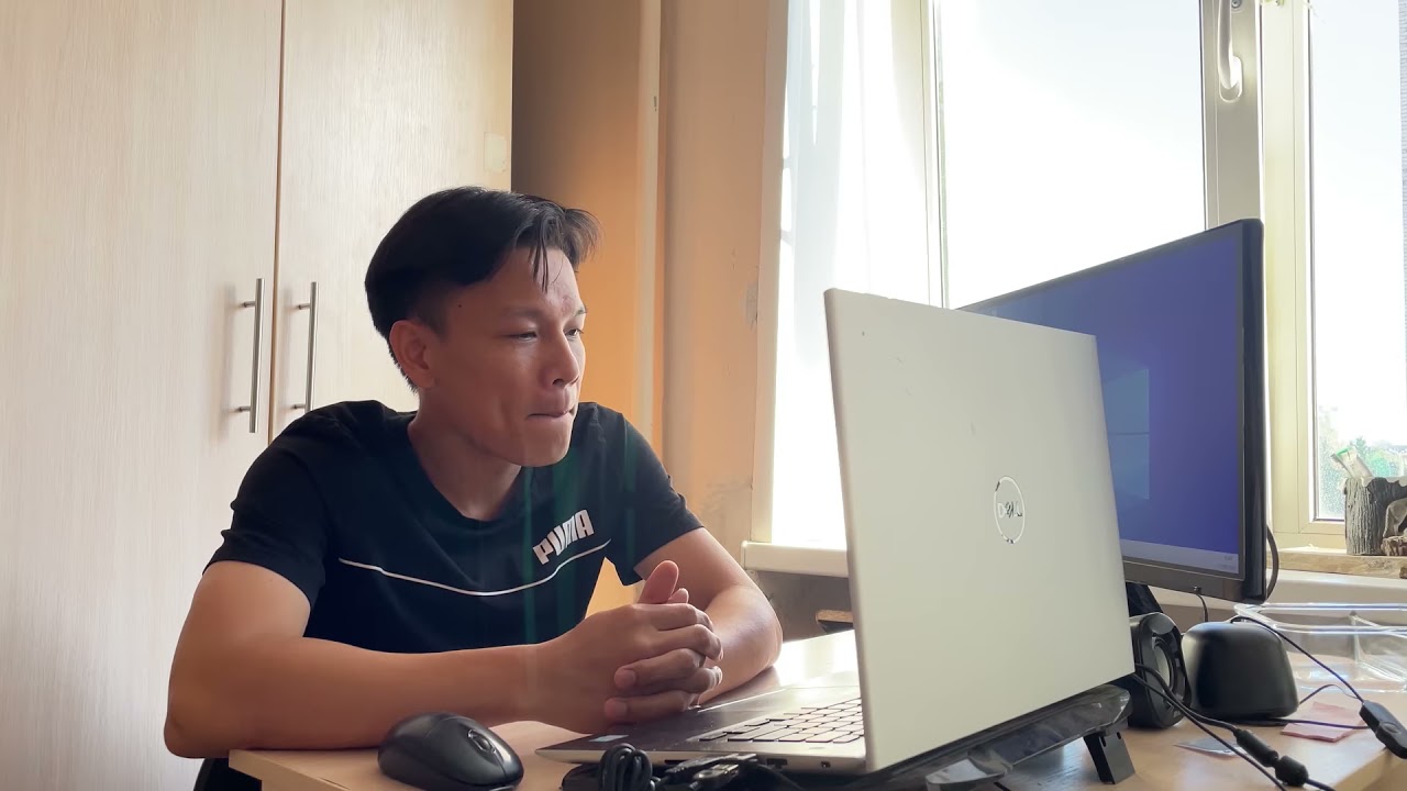 Trong 12 năm học ở Nga, anh chưa từng hối hận