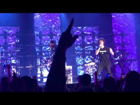 Mike Shinoda & grandson - Running From My Shadow live Philadelphia 2018