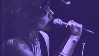 SANTA  SABINA  -  NOS QUEREMOS MORIR CD2 1994 TRACK 01 (DIRECTO 1991)