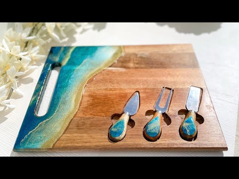 Beautiful Lacing in This Resin Ocean Serving Board