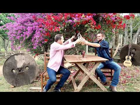 cheirosa por Patricio e Renan