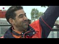 Pakketbezorger Rachid voelt zich thuis op Urk: "Ik ben hier geen buitenlander"