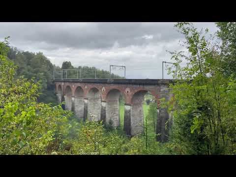 Pendolino tilting train above the 1851 viaduct. SŽ 310