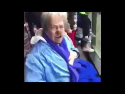 Monkey throws poop at grandma 👵