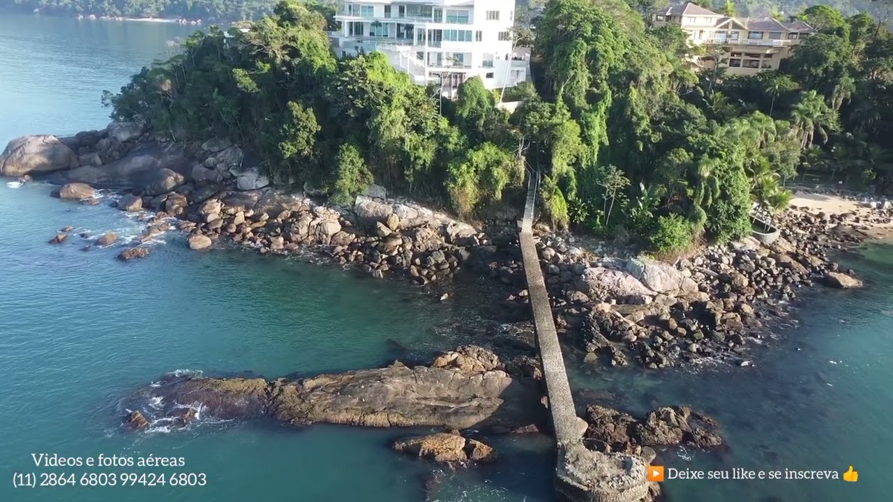 praia da boa vista  e encostas (drone)
