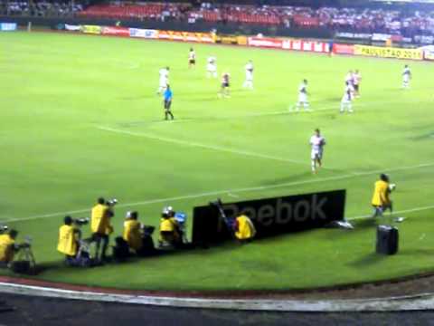 São Paulo 3 x 2 Linense - Morumbi - 03/02/2011