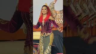 Download lagu Duet Sinden Bersuara Emas Mita Hiromikano dan Maria Punjung langgam Imbangono Katresnanku mp3 Download lagu Duet Sinden Bersuara Emas Mita Hiromikano dan Maria Punjung langgam Imbangono Katresnanku mp3