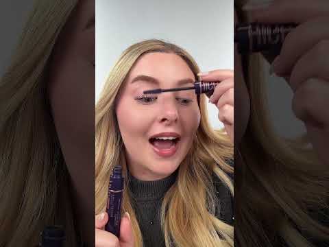 Advertisement| Paula tries glitter eyelashes😱✨ Have you tried the Maybelline Sky High Glitter Top...
