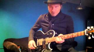 Part 2 Nalle Colt First play of his new guitar /Cavey's Clubs model CC-BLUZ-FR2nd scene