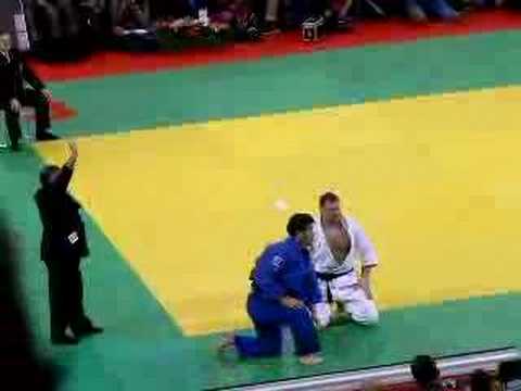 Kosei Inoue gagne le tournoi judo de Paris Bercy