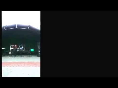 Little Bird- Ed Sheeran Live Cover by Kira Scott