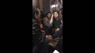 Danh tính cô gái đánh cờ tướng- bình luận tam quốc-- phút thứ 2'32 nhé :D Danh tính cô gái đánh cờ tướng- bình luận tam quốc-- phút thứ 2'32 nhé :D