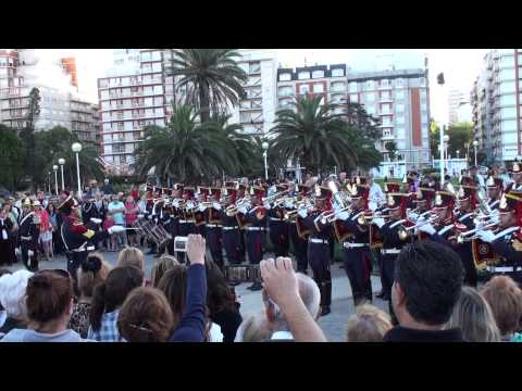 "San Lorenzo march" Fanfarria Militar del Alto Perú - Granaderos in Mar del Plata [2012-NOV-23]