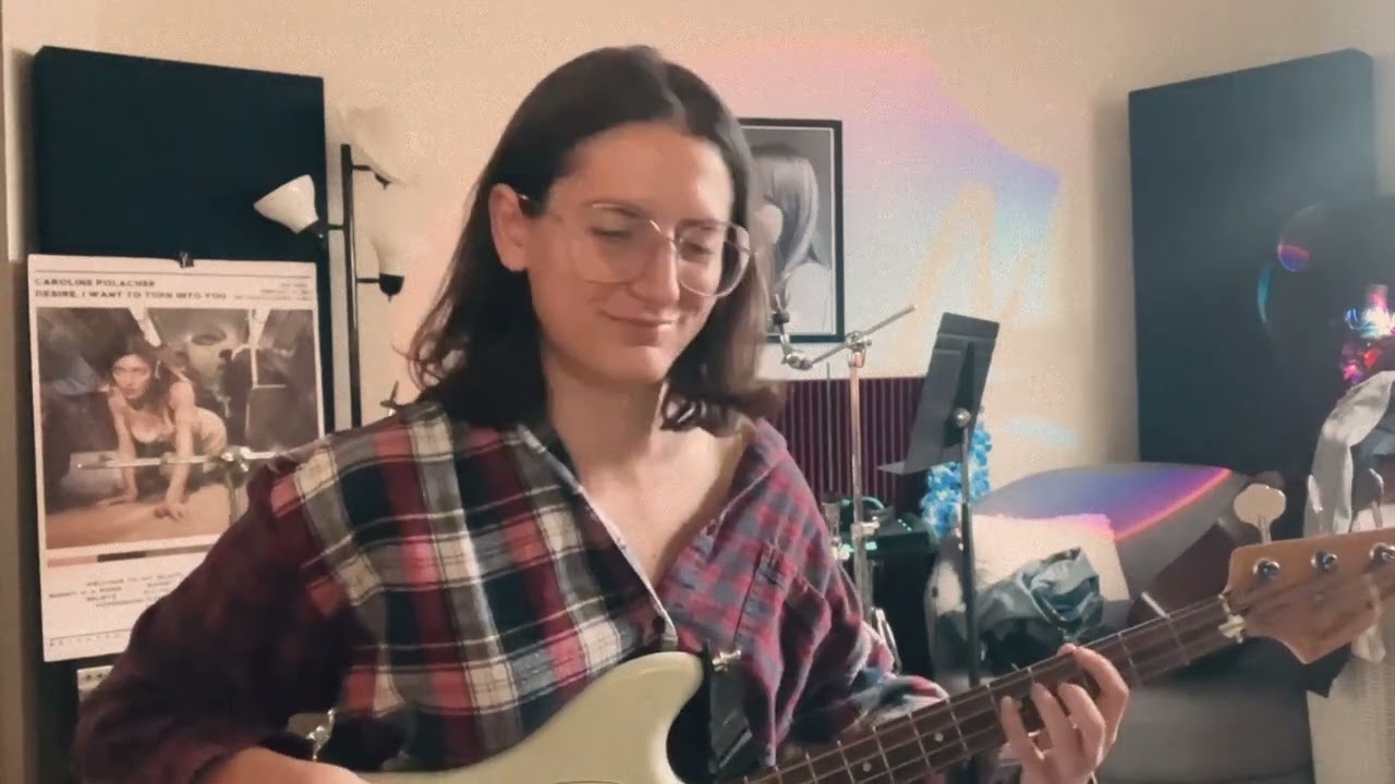 Promotional video thumbnail 5 for Leora M.