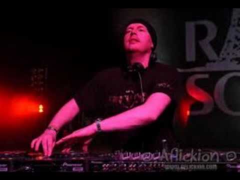 WORLDS TOP DJ'S... ERIC PRYDZ