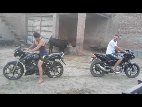 Pulsar 180   vs    apache 180