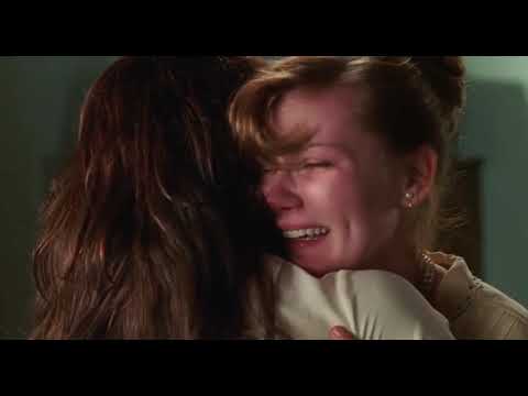 Mona Lisa Smile 2003 (Betty's tantrum scene)