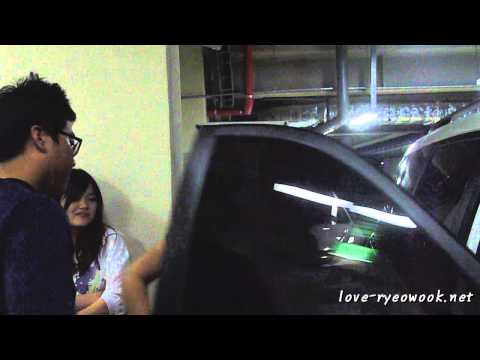 [fancam] 130721 Ryeowook leaving and arriving for musical (feat Zhou Mi)