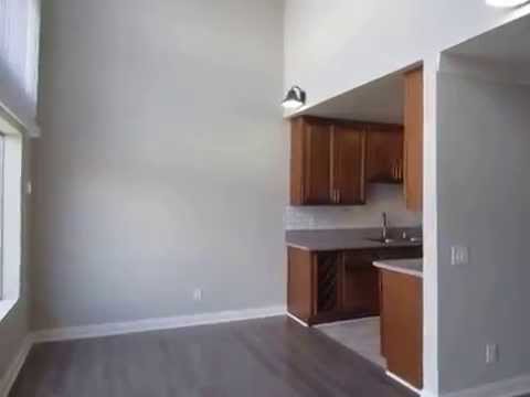 PL7558 - Beautiful Two Story 2 Bed + 2 Bath Apartment for Rent! (West Los Angeles, CA)