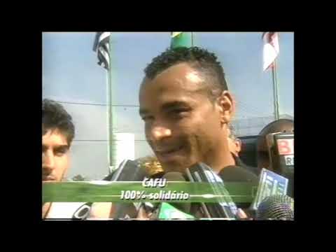 Em 2004, Cafu inaugura fundação com seu nome