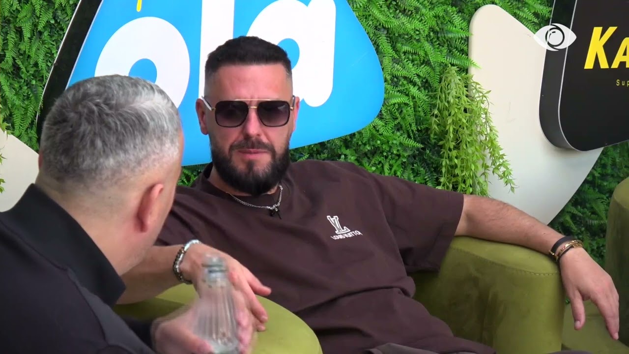 Kam menduar me mend jo me zemër/ Miri diskuton me Rogertin për hyrjen e Selin dhe Gimbo në librari