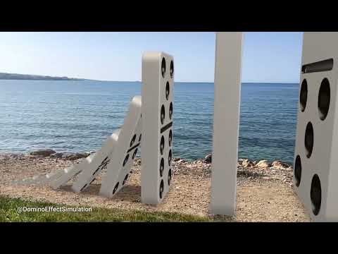BIG Domino Effect simulation - V2 🤯