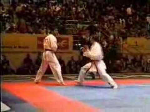 WKF Karate 2002 Iranian Rouhani Team 1-8 Final Ang2 Madrid