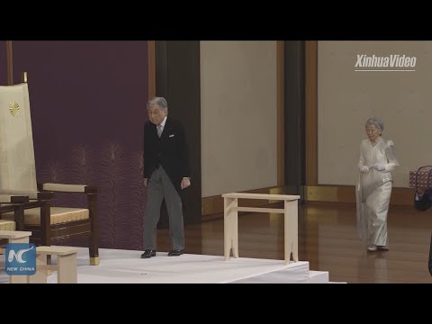 Japanese Emperor Akihito declares abdication