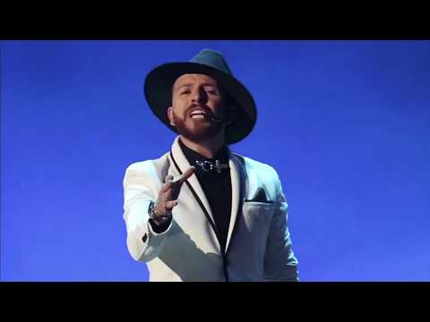 Rodéate de gigantes espirituales y no de enanos mentales