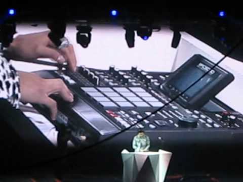 [Fancam] 130302 2PM in Manila: TAECYEON - It's Time