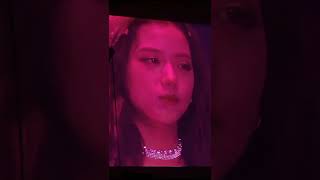 Download lagu #jisoo crying while singing clarity || blackpink || mp3