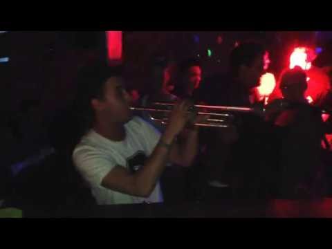 DJ Zwooky (Tektoys) feat. Dave Trumpeteer, Chapeau Rouge 23.9.2015