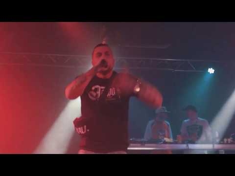 Wariat WRW - To moja klasyka, Live U Bazyla