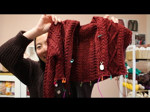 arieknits Ep. 117 - Picking Back Up My Book Club Cardigan and 5 Finished Objects!