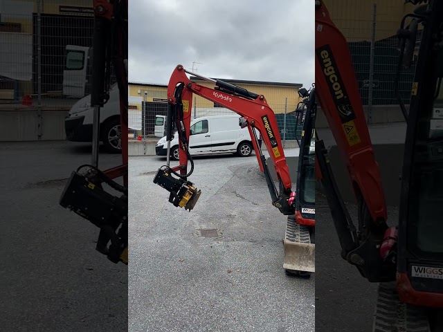 748097 Mini excavator Kubota U27-4 -2017 Incl. Buckets 1736.6H